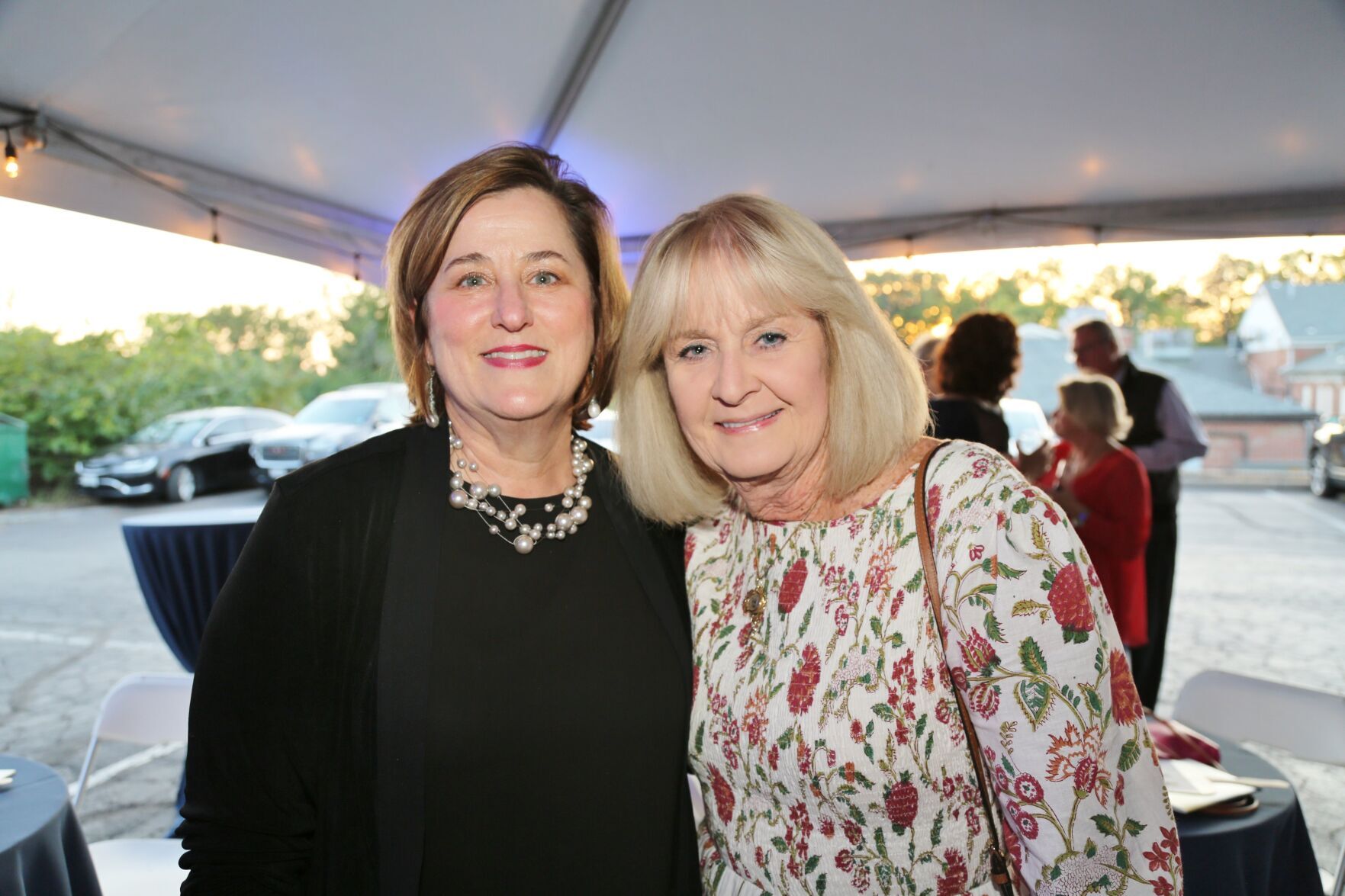 Lucy Tidwell, Debbie Koenmann